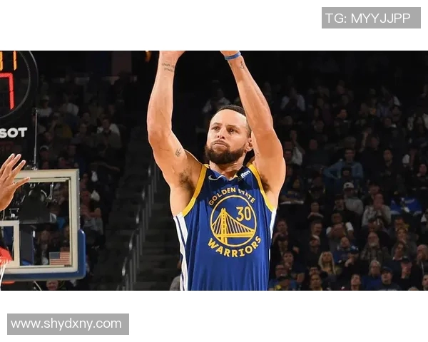 库里三分大赛决赛狂轰20球创历史辉煌时刻引发全场欢呼