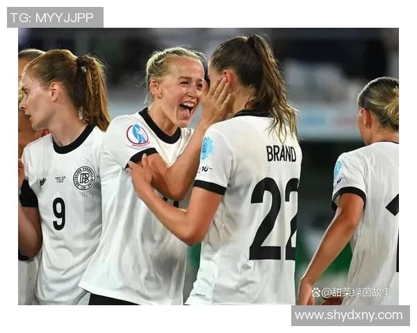 德国女足对决丹麦女足激战正酣精彩瞬间不容错过