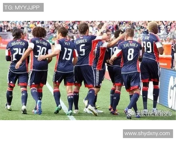 新英格兰队与亚特兰大队的激烈对决揭示足球战术新趋势