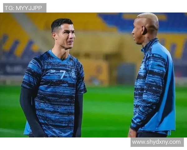 热火与老鹰激战波什精彩表现引发球迷热议与期待 热火与老鹰激战波什精彩表现引发球迷热议与期待