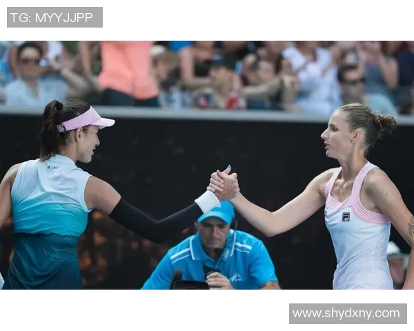 段莹莹与普利斯科娃激战精彩纷呈谁能在这场对决中笑到最后