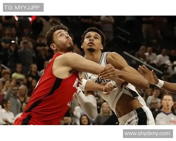 黄蜂与独行侠精彩对决视频回顾分析全场亮点及精彩瞬间分享 黄蜂与独行侠精彩对决视频回顾分析全场亮点及精彩瞬间分享