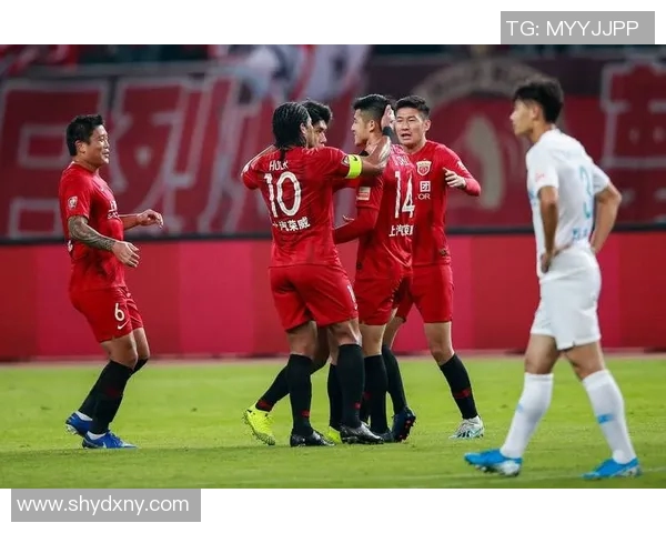 上港与大连精彩对决高清录像回顾全场进球与精彩瞬间分析