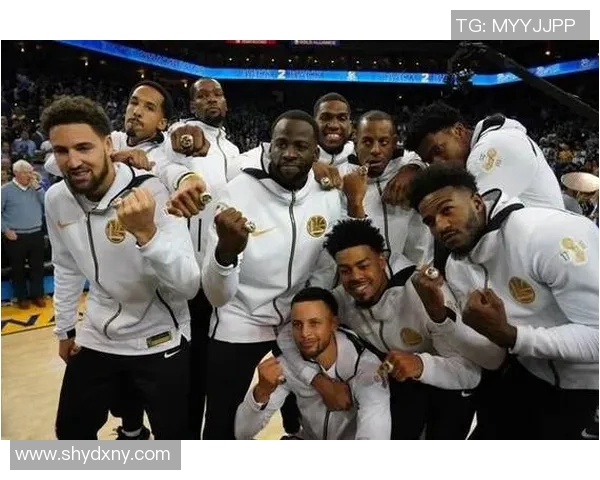 勇士豪掷19亿美元破奢侈税纪录成功争夺附加赛资格