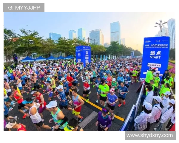 深圳街舞队在马拉松大满贯中的团队协作表现精彩点评与启示