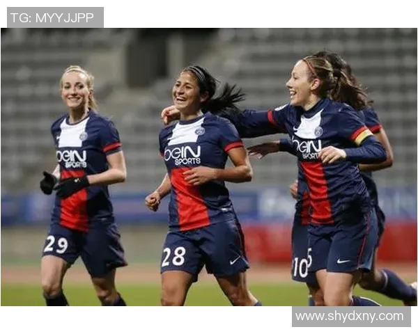 米兰队与布加勒斯特星的激烈对决引发足球迷热议与期待